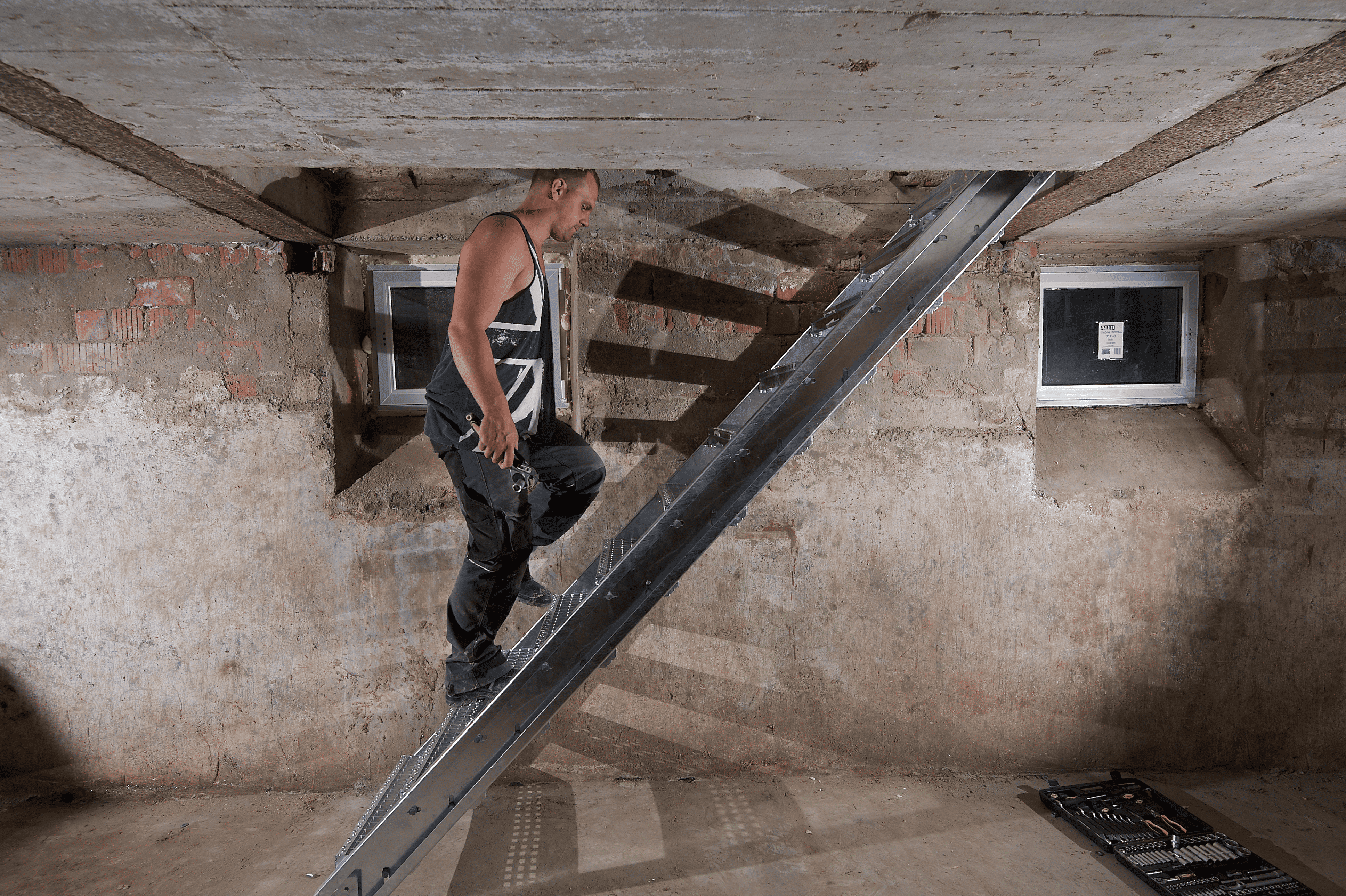 Gitterroststufe 600 x 305 MW 30-30 TS 30-1-5 Rutschhemmung R10-24-6030303015.7