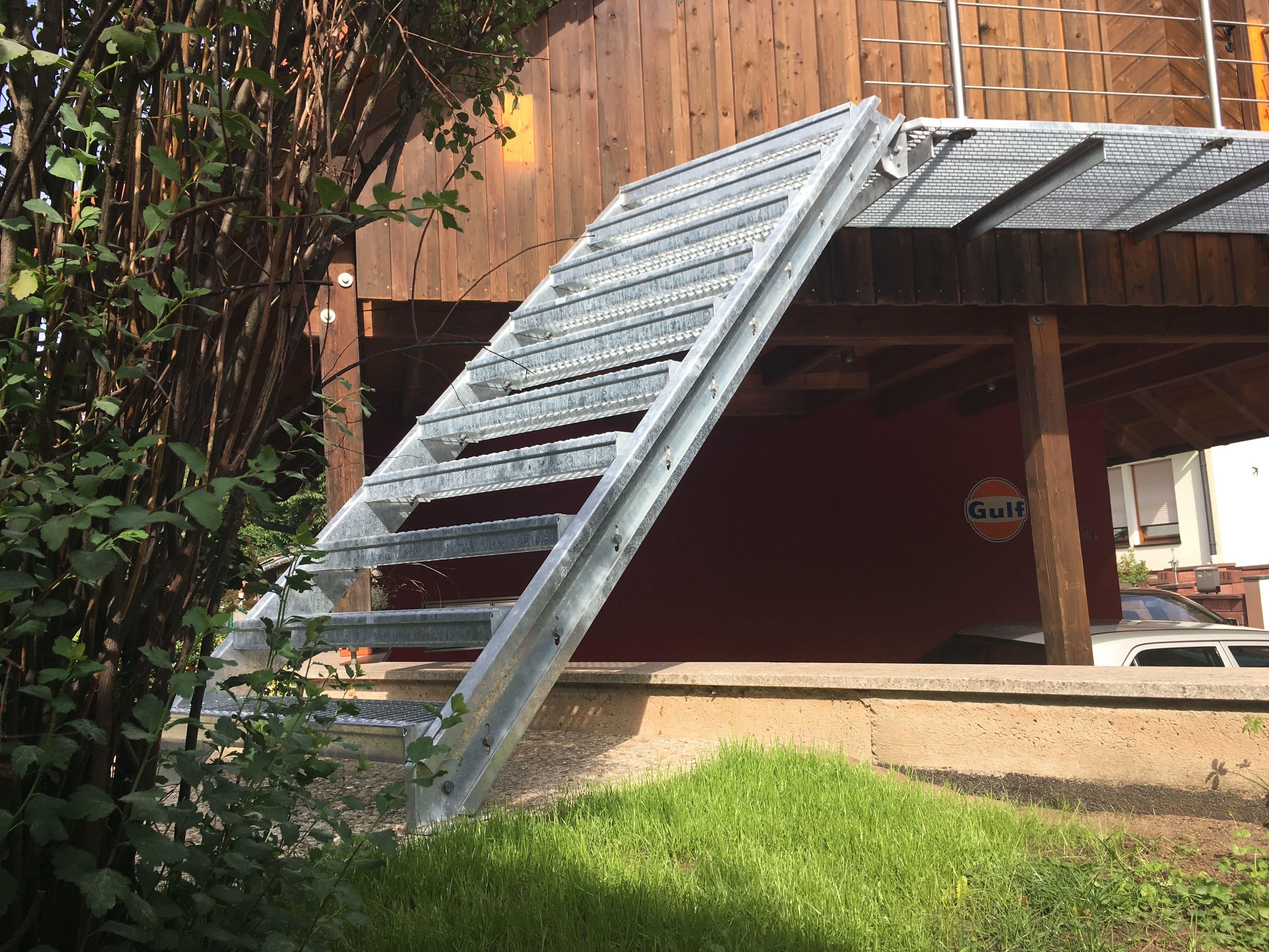 Gitterroststufe 700 x 305 MW 30-30 TS 30-2 Rutschhemmung R10-24-703030302.7