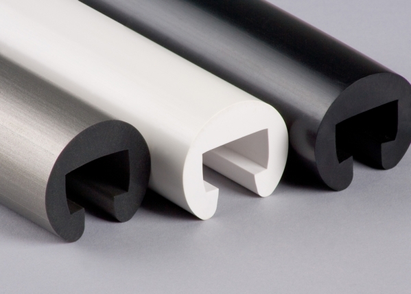 Main courante plastique Ø 40mm pour 25 x 15mm, gris aluminium